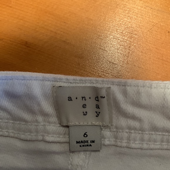 17 inch white denim skirt - Picture 2 of 2